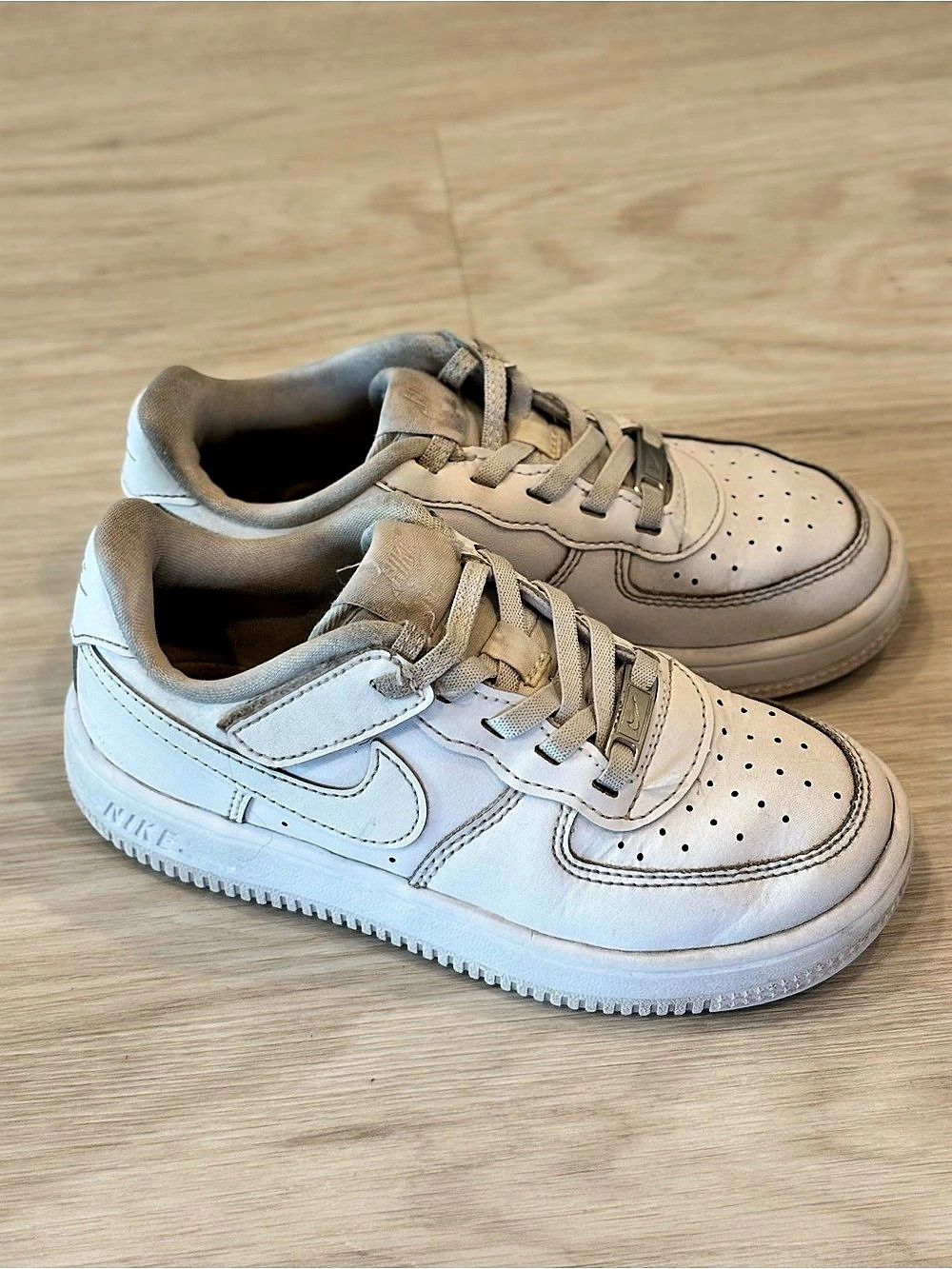 Nike Air Force 1 '07 Sneakers White kids US 12.5